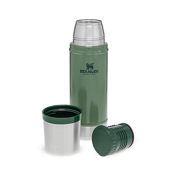 Stanley Classic Legendary Bottle Hammertone Green 470ml