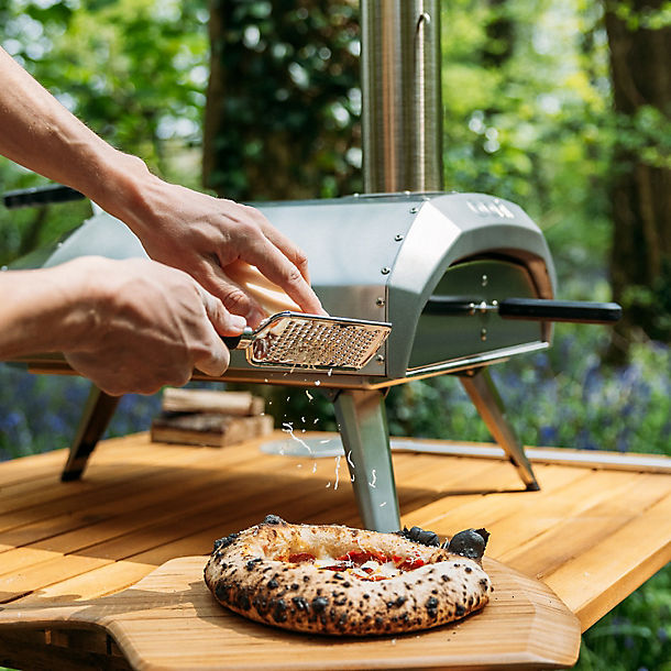 Ooni Karu 12 Multi-Fuel Pizza Oven