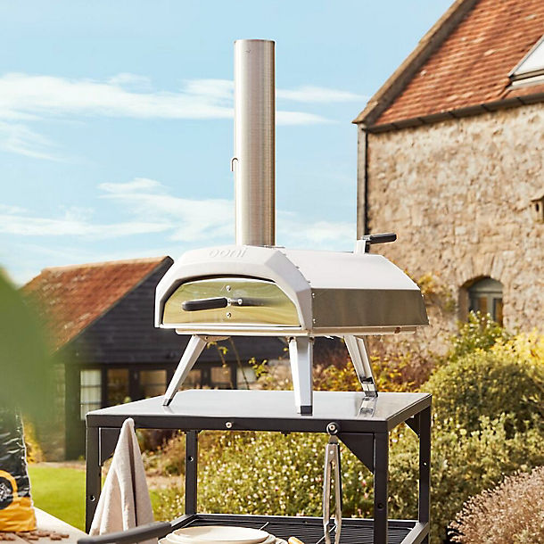 Ooni Karu 12 Multi-Fuel Pizza Oven