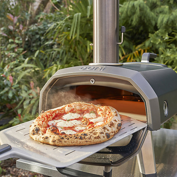 Ooni Karu 12G Multi-Fuel Pizza Oven