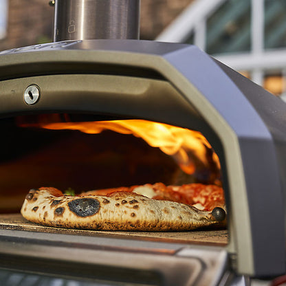 Ooni Karu 12G Multi-Fuel Pizza Oven